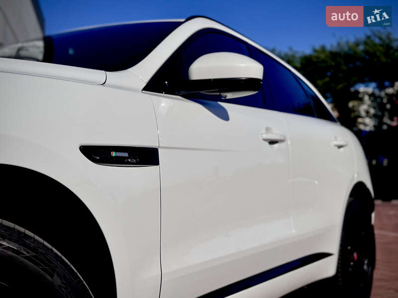 Внедорожник / Кроссовер Jaguar F-Pace 2017 в Одессе