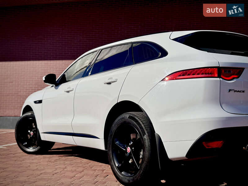 Внедорожник / Кроссовер Jaguar F-Pace 2017 в Одессе