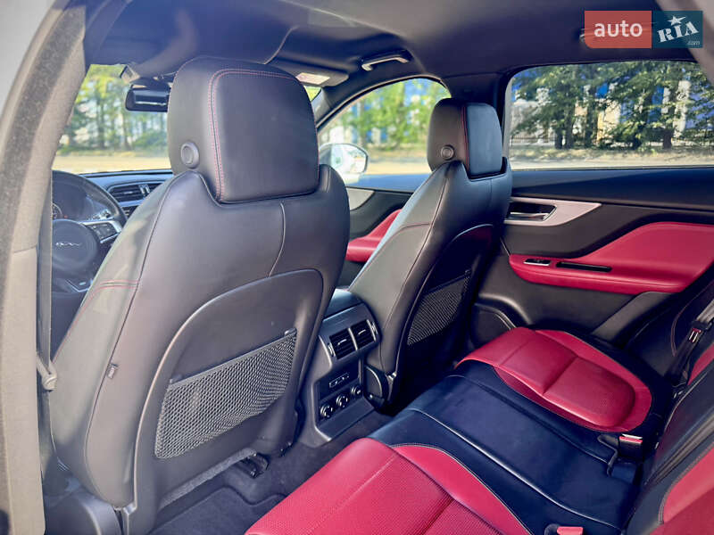 Внедорожник / Кроссовер Jaguar F-Pace 2017 в Одессе