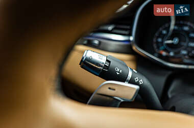 Внедорожник / Кроссовер Jaguar F-Pace 2021 в 