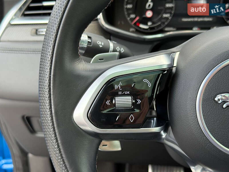 Позашляховик / Кросовер Jaguar F-Pace 2021 в Києві
