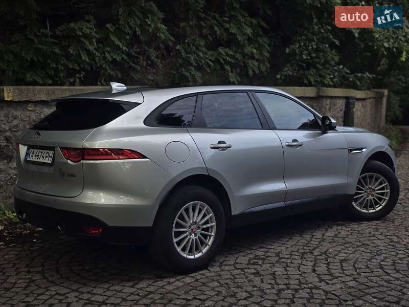 Позашляховик / Кросовер Jaguar F-Pace 2017 в Києві