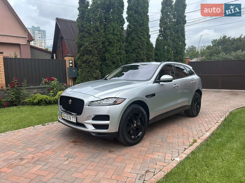 Позашляховик / Кросовер Jaguar F-Pace 2017 в Києві