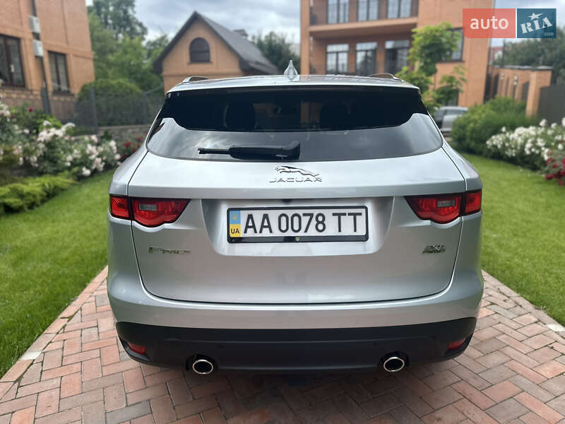 Позашляховик / Кросовер Jaguar F-Pace 2017 в Києві