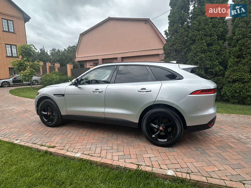 Позашляховик / Кросовер Jaguar F-Pace 2017 в Києві