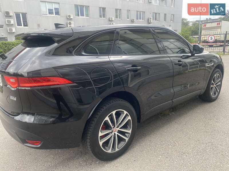 Внедорожник / Кроссовер Jaguar F-Pace 2017 в Киеве