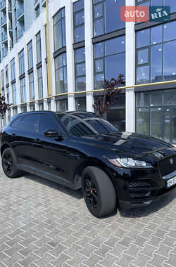 Позашляховик / Кросовер Jaguar F-Pace 2017 в 