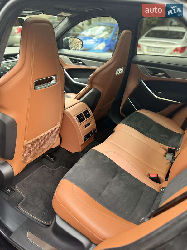 Внедорожник / Кроссовер Jaguar F-Pace 2021 в Киеве