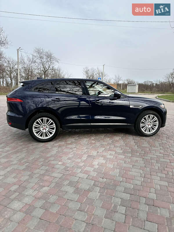 Внедорожник / Кроссовер Jaguar F-Pace 2017 в Александровке