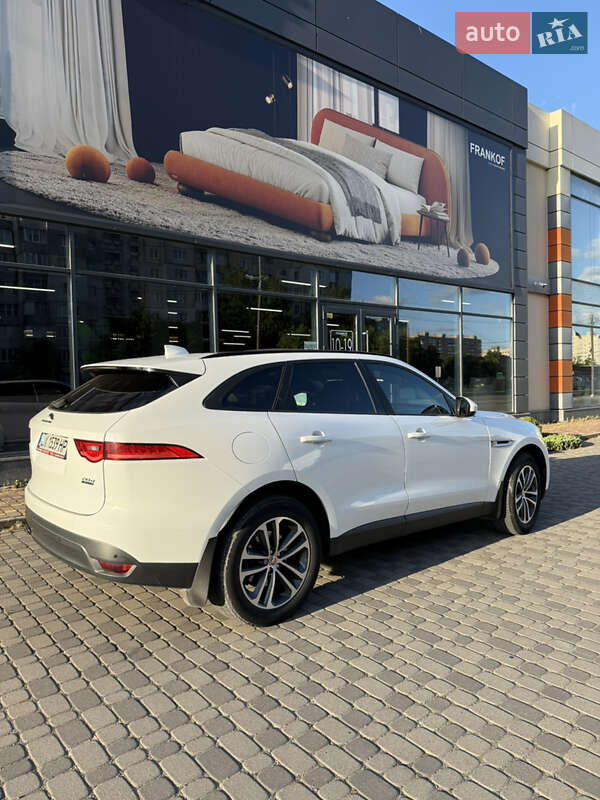 Позашляховик / Кросовер Jaguar F-Pace 2016 в Хмельницькому