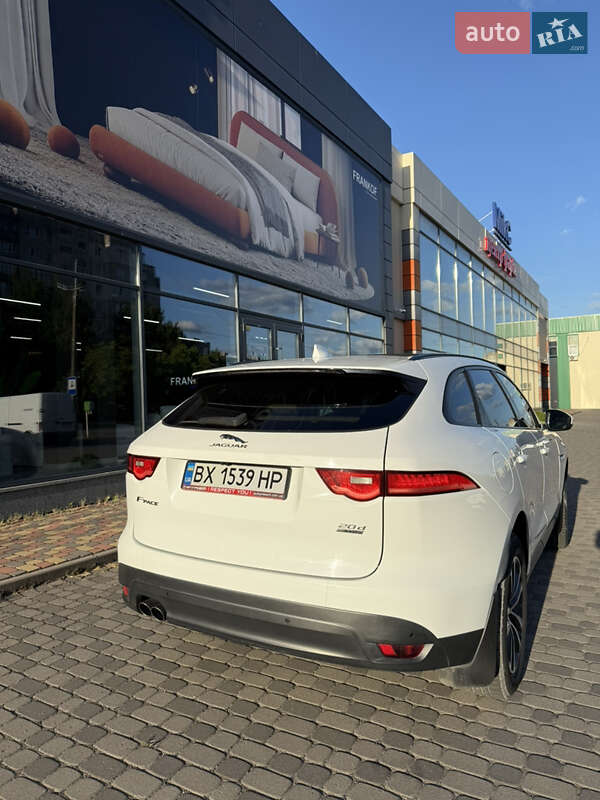 Позашляховик / Кросовер Jaguar F-Pace 2016 в Хмельницькому