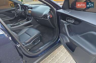 Внедорожник / Кроссовер Jaguar F-Pace 2018 в 