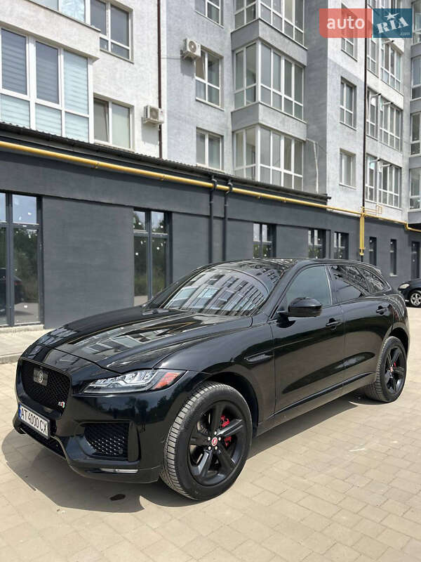 Внедорожник / Кроссовер Jaguar F-Pace 2016 в Ивано-Франковске