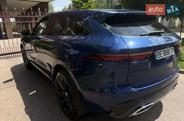 Позашляховик / Кросовер Jaguar F-Pace 2021 в 