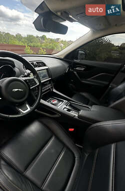 Позашляховик / Кросовер Jaguar F-Pace 2019 в 