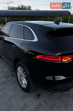 Позашляховик / Кросовер Jaguar F-Pace 2019 в 