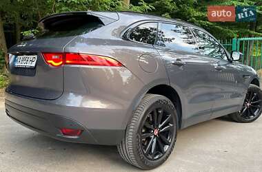 Внедорожник / Кроссовер Jaguar F-Pace 2016 в 
