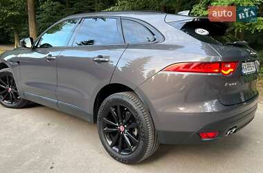 Внедорожник / Кроссовер Jaguar F-Pace 2016 в 