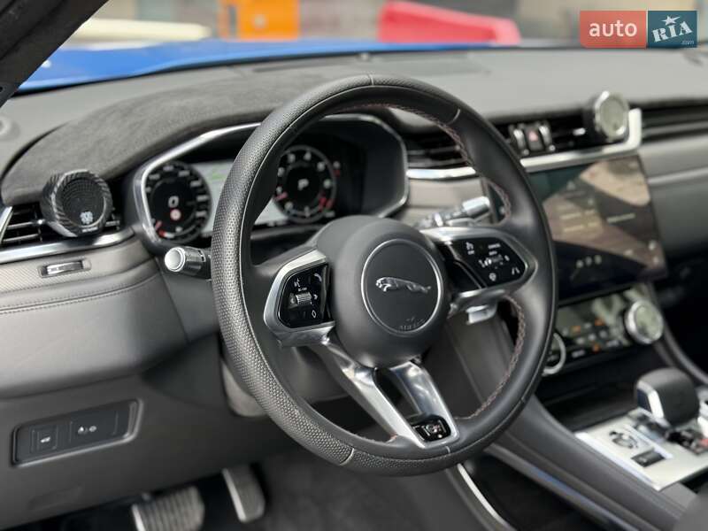 Позашляховик / Кросовер Jaguar F-Pace 2021 в Києві