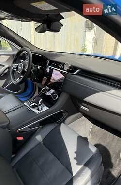 Позашляховик / Кросовер Jaguar F-Pace 2021 в 