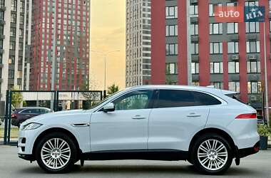 Позашляховик / Кросовер Jaguar F-Pace 2016 в 