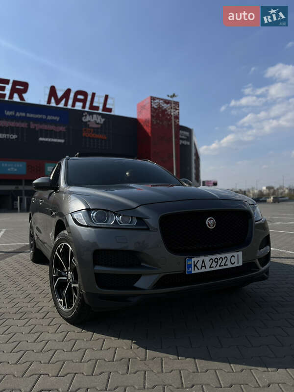 Позашляховик / Кросовер Jaguar F-Pace 2016 в Києві
