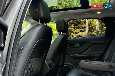 Позашляховик / Кросовер Jaguar F-Pace 2017 в 