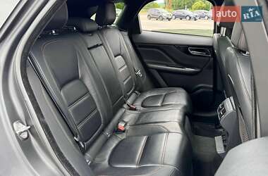 Позашляховик / Кросовер Jaguar F-Pace 2017 в 