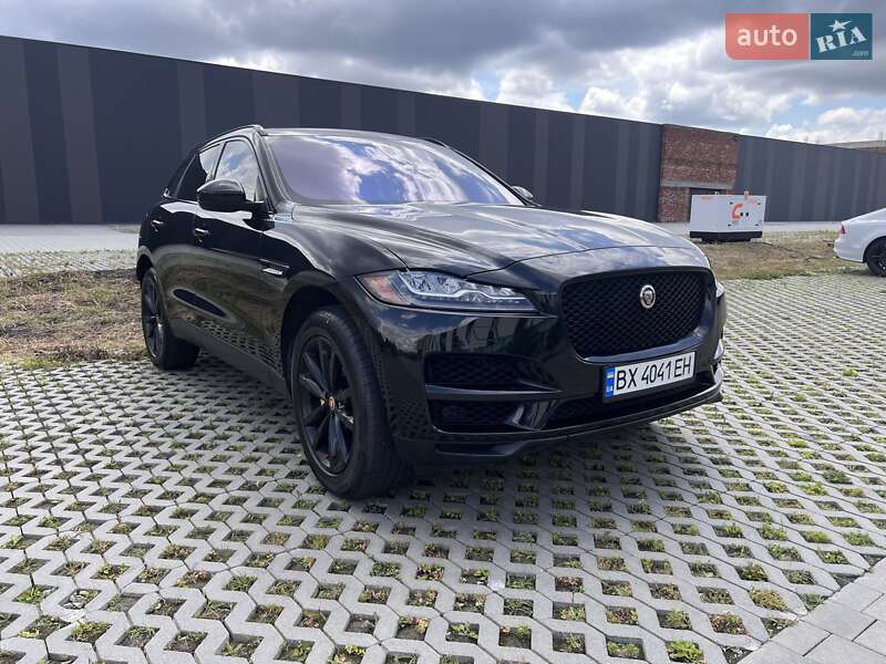 Внедорожник / Кроссовер Jaguar F-Pace 2016 в 
