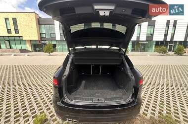Внедорожник / Кроссовер Jaguar F-Pace 2016 в 