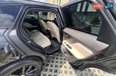 Внедорожник / Кроссовер Jaguar F-Pace 2016 в 