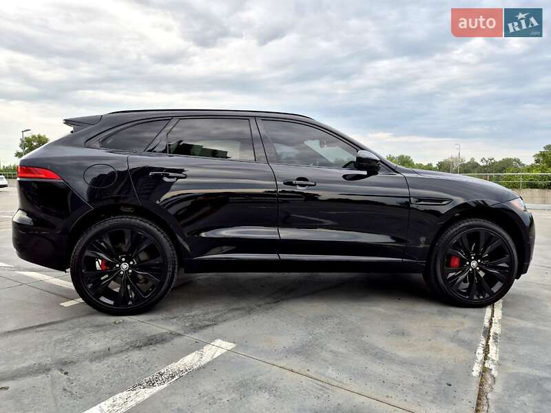Позашляховик / Кросовер Jaguar F-Pace 2017 в Києві