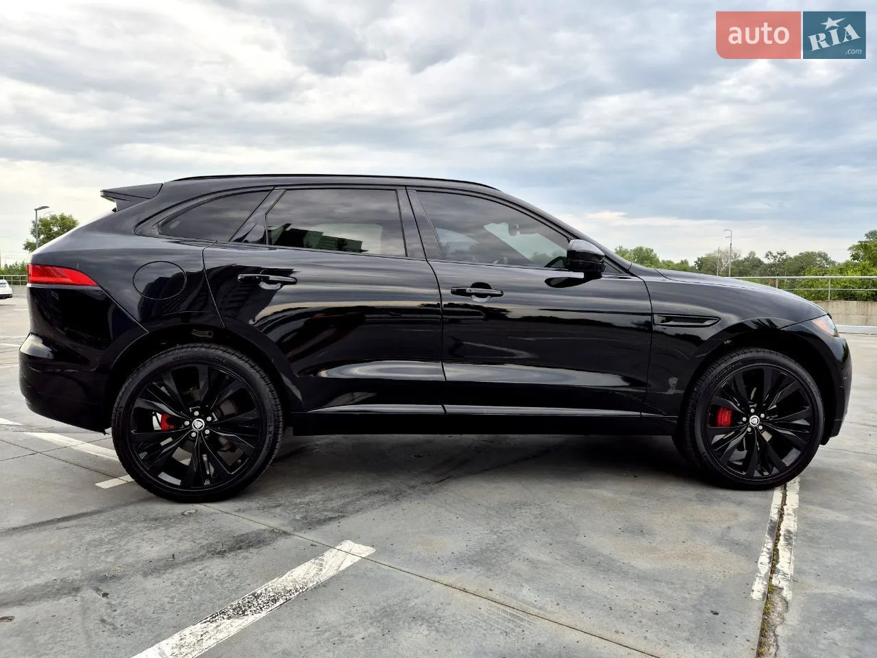 2018 Jaguar F-Pace - мініатюра 108