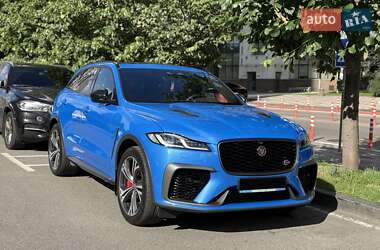 Внедорожник / Кроссовер Jaguar F-Pace 2021 в 