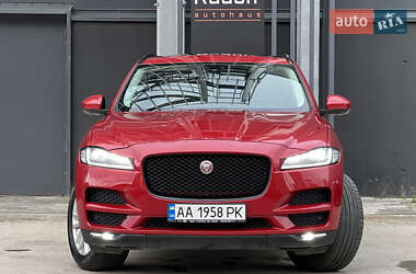 Внедорожник / Кроссовер Jaguar F-Pace 2016 в 