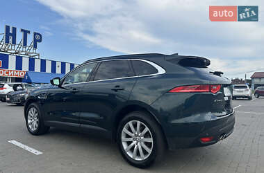 Позашляховик / Кросовер Jaguar F-Pace 2016 в 