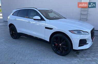 Внедорожник / Кроссовер Jaguar F-Pace 2021 в 