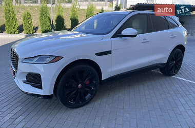 Внедорожник / Кроссовер Jaguar F-Pace 2021 в 