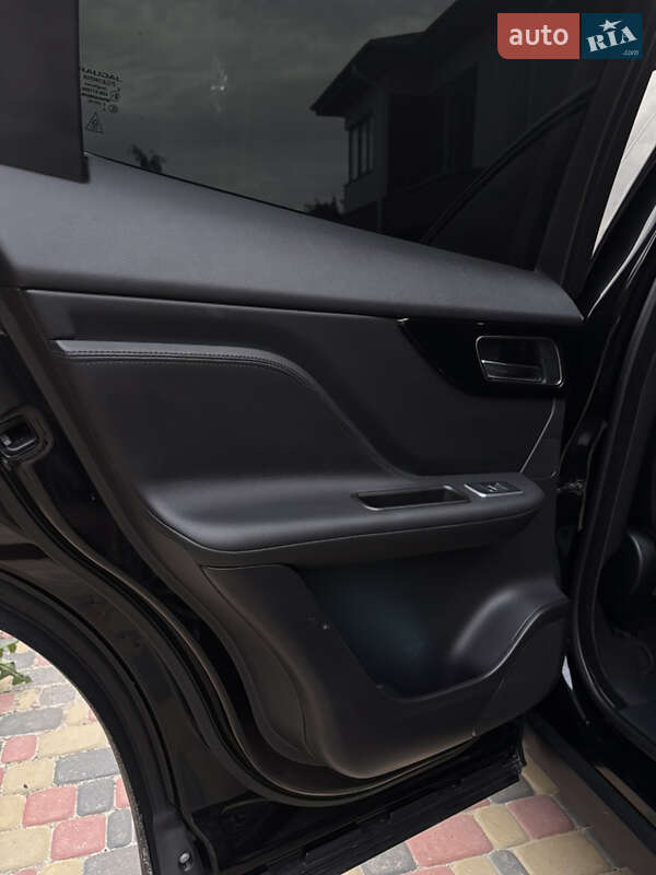 Позашляховик / Кросовер Jaguar F-Pace 2020 в Києві фото 27 Позашляховик / Кросовер Jaguar F-Pace 2020 в Києві