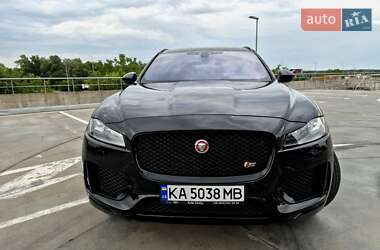 Позашляховик / Кросовер Jaguar F-Pace 2017 в 