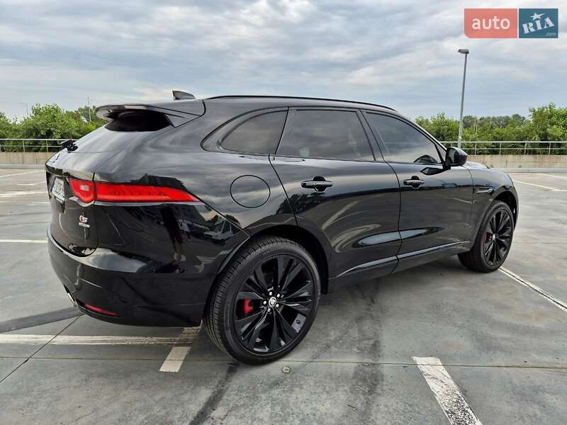 Позашляховик / Кросовер Jaguar F-Pace 2017 в Києві