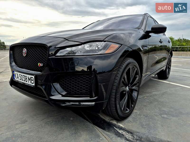 Позашляховик / Кросовер Jaguar F-Pace 2017 в Києві
