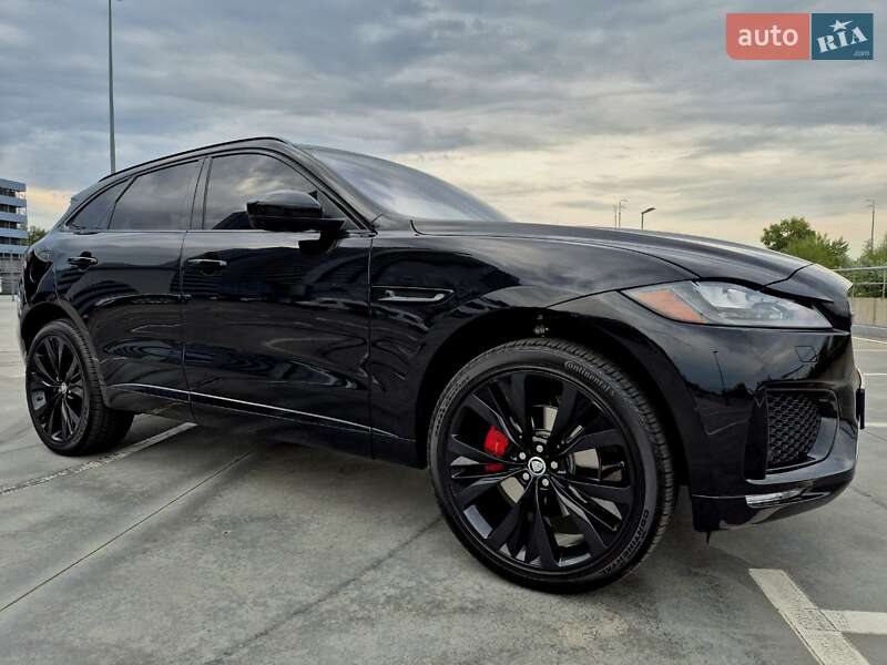 Позашляховик / Кросовер Jaguar F-Pace 2017 в Києві