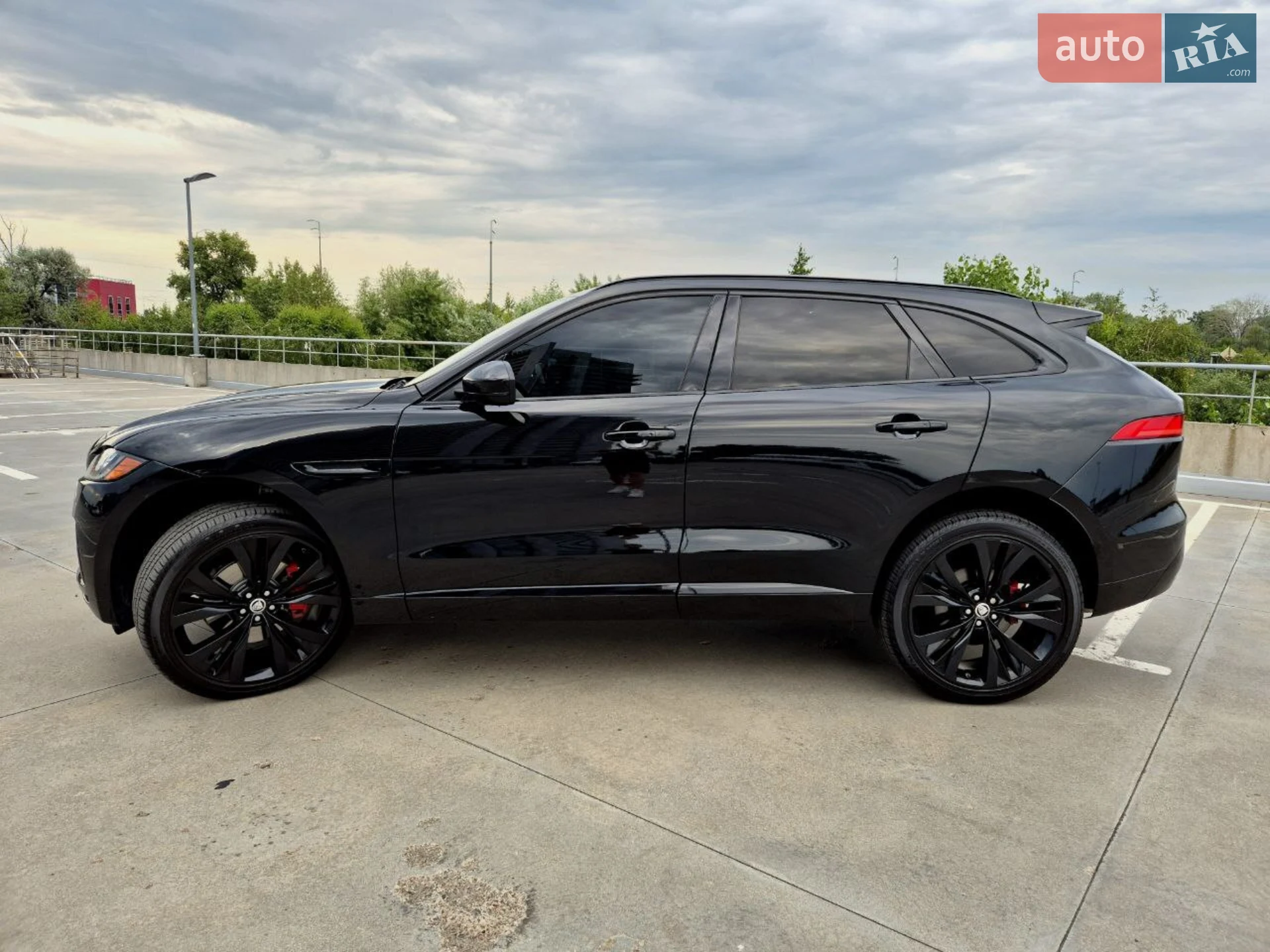 2017 Jaguar F-Pace - мініатюра 5
