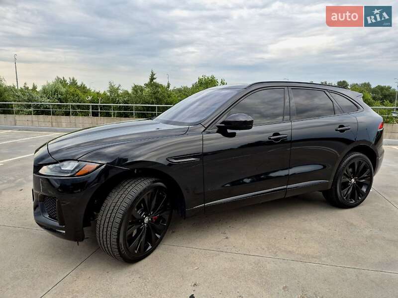 Позашляховик / Кросовер Jaguar F-Pace 2017 в Києві