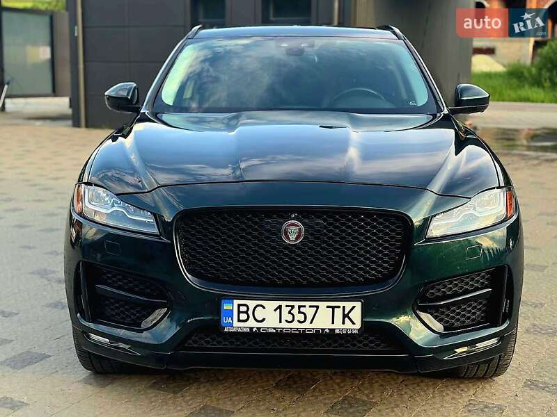 Jaguar F-Pace 2016