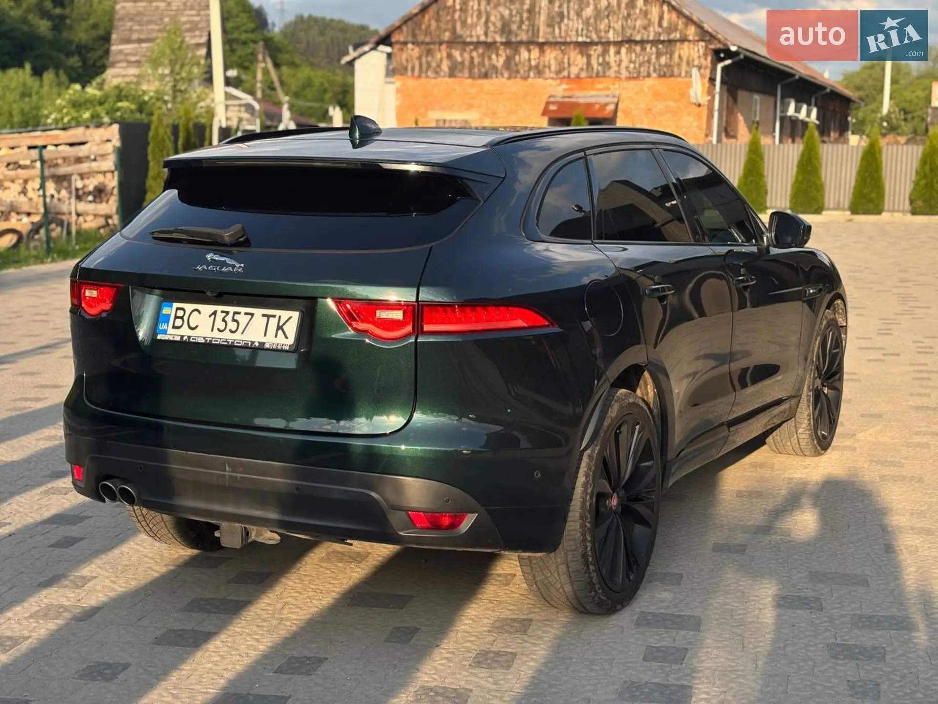 2016 Jaguar F-Pace - мініатюра 12
