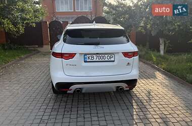 Внедорожник / Кроссовер Jaguar F-Pace 2017 в 