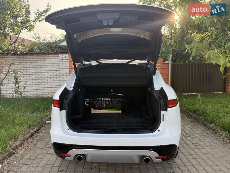 Позашляховик / Кросовер Jaguar F-Pace 2017 в Вінниці