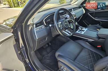 Внедорожник / Кроссовер Jaguar F-Pace 2021 в 